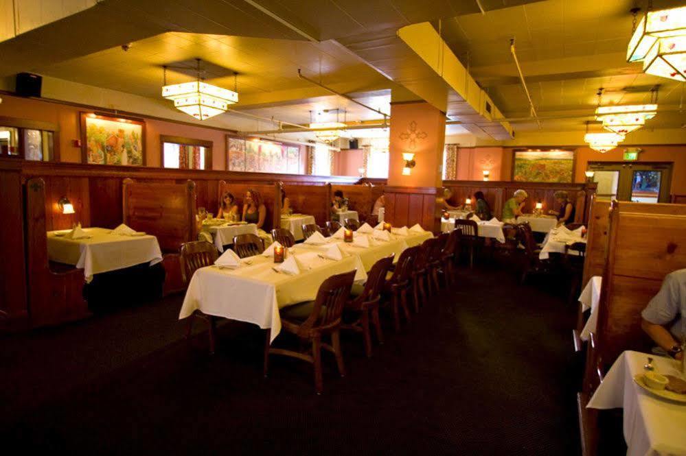 Mcmenamins Edgefield Hotel Troutdale Exterior photo